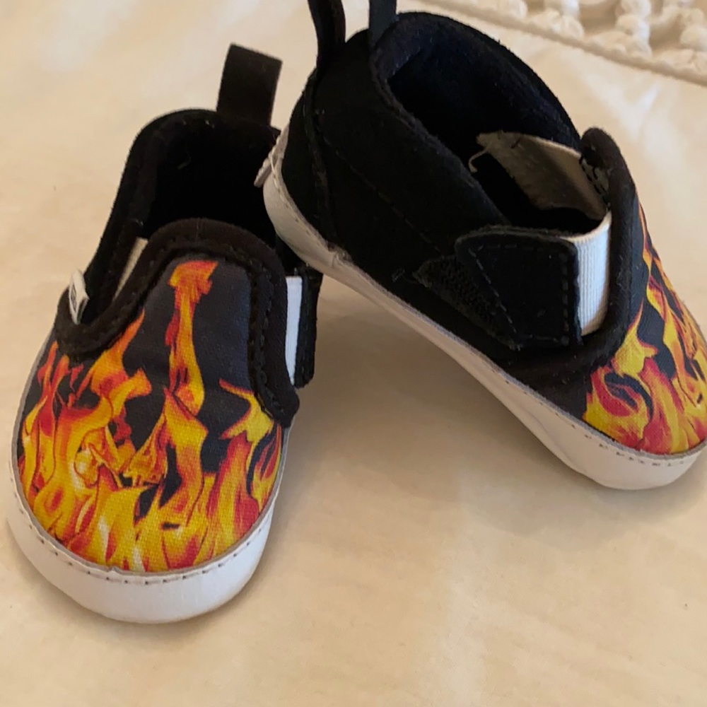 Vans crib/infant shoes